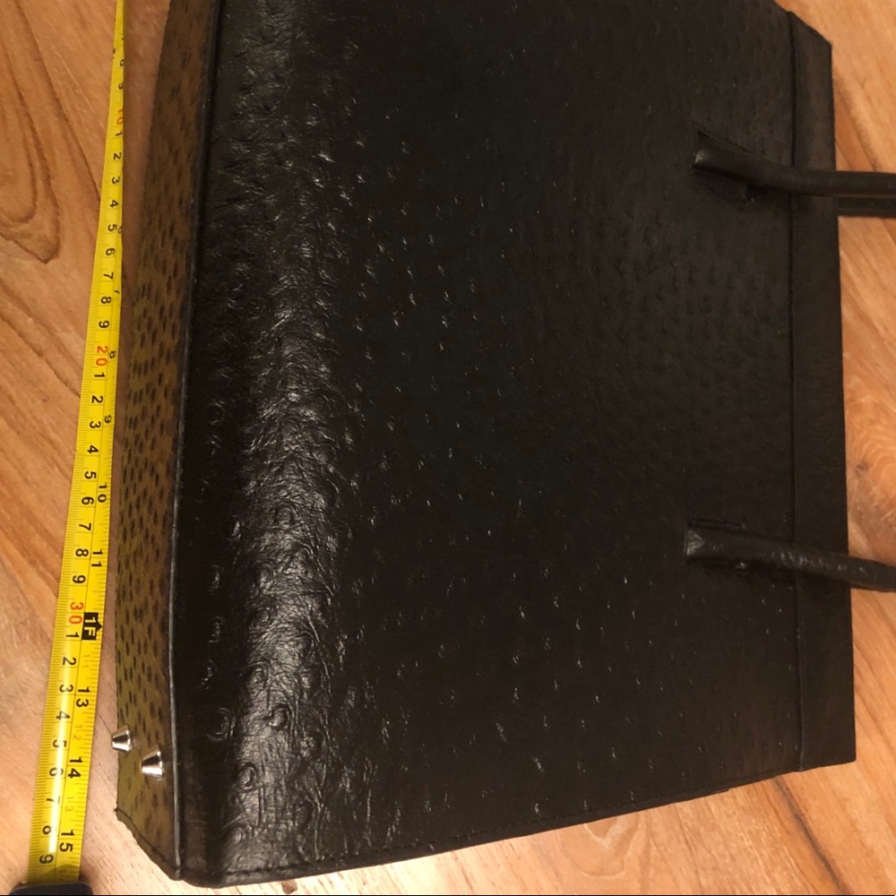 Handbag - Picture 6 of 6
